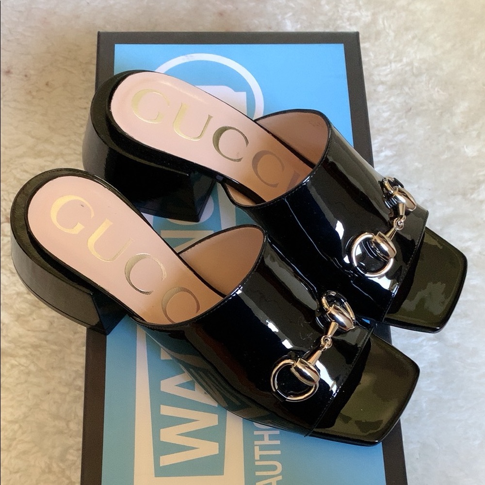 Gucci sandals in size 34.5.